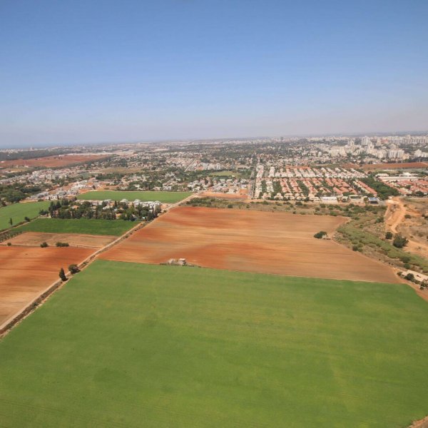 תצלום אוויר - הוד השרון - נוף הירקון